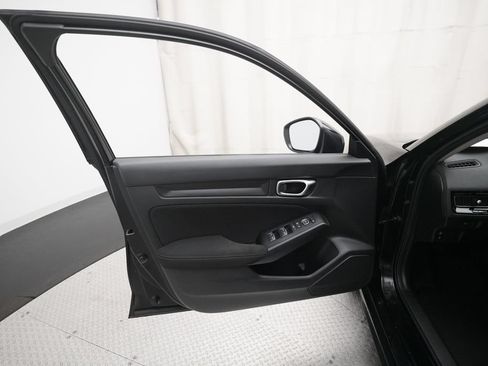 Certified 2023 Honda Civic LX image 27
