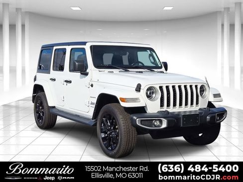 Used 2021 Jeep Wrangler Unlimited Sahara w/ Cold Weather Group image 1