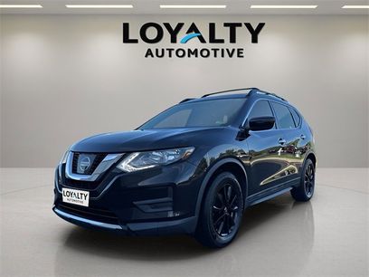 Used 2017 Nissan Rogue SV w/ Midnight Edition