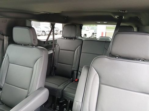 Certified 2026 GMC Yukon XL Denali w/ Sun & Power Step Package AWD/4WD image 23