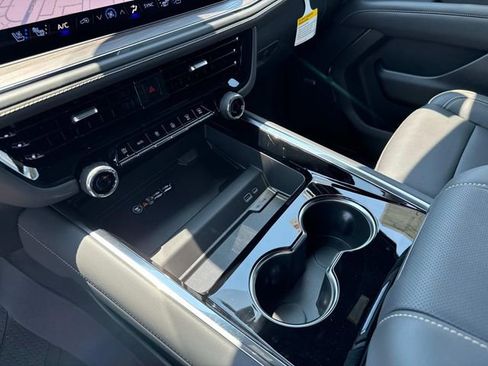 New 2025 Chevrolet Suburban Premier w/ Sun And Tow Package RWD image 50