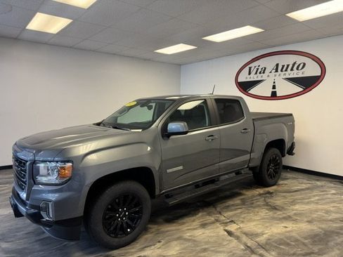 Used 2022 GMC Canyon Elevation w/ Elevation Premium Package AWD/4WD image 7
