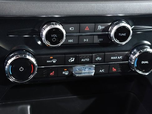 New 2026 Ford F150 XLT w/ Equipment Group 302A MID image 32