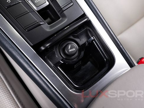 Used 2017 Porsche 911 Carrera S RWD image 51