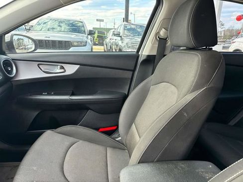 Used 2022 Kia Forte Sedan image 21