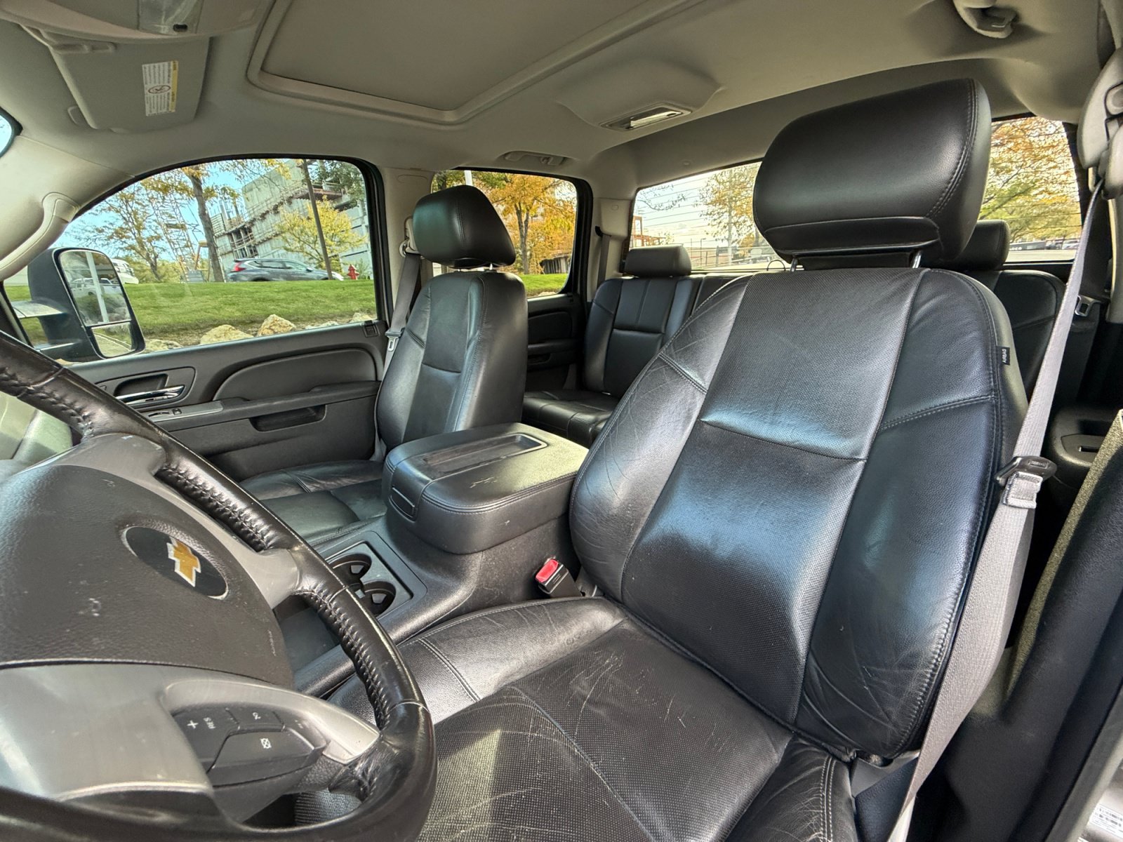 Used 2014 Chevrolet Silverado 3500 LTZ AWD/4WD image 15