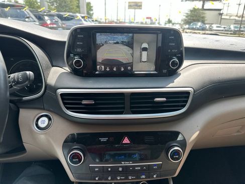 Used 2021 Hyundai Tucson Limited FWD image 11