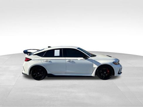 Used 2024 Honda Civic Type R image 6