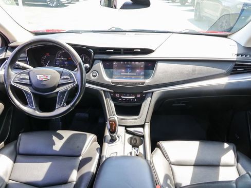Used 2019 Cadillac XT5 Luxury AWD/4WD image 7