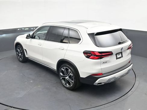 Used 2026 BMW X5 xDrive40i w/ Premium Package AWD/4WD image 26