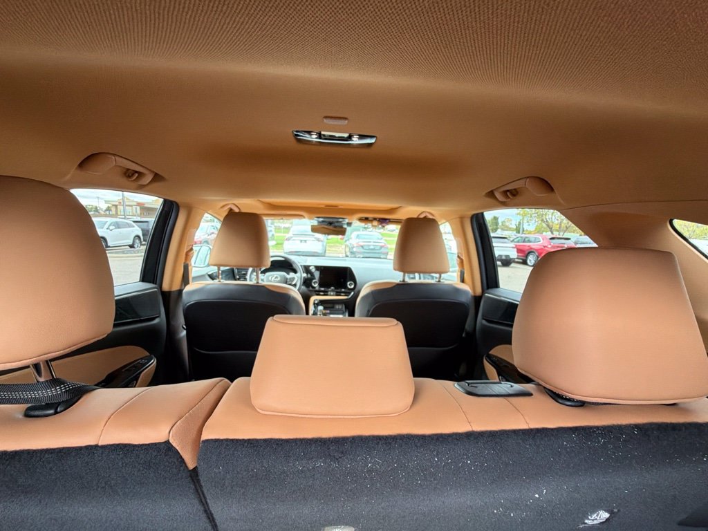 Used 2023 Lexus NX 350 AWD image 42