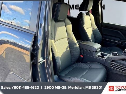 New 2025 Toyota 4Runner TRD Off-Road Premium image 9