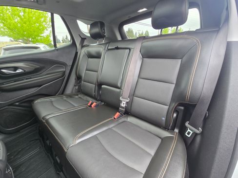Used 2020 GMC Terrain SLT w/ Preferred Package AWD/4WD image 17