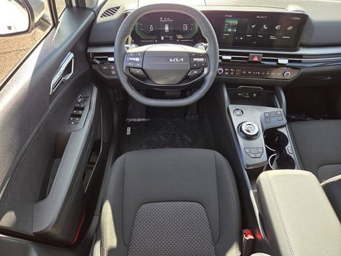 New 2026 Kia Sportage S image 8