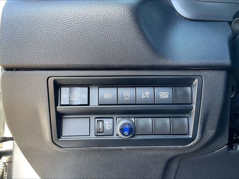 Used 2023 Toyota Tundra SR5 image 32