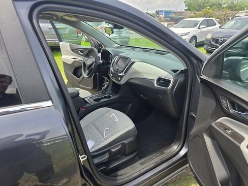 Used 2022 Chevrolet Equinox LT FWD image 37