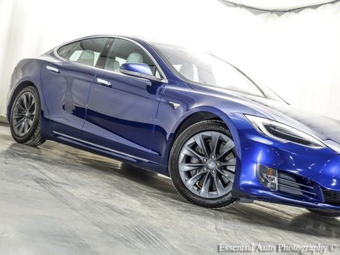 Used 2019 Tesla Model S Long Range image 3