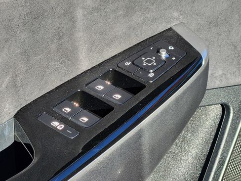 Used 2023 Kia EV6 GT image 8