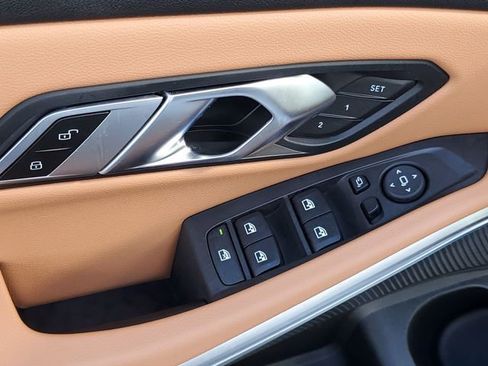 Used 2023 BMW M340i xDrive image 28