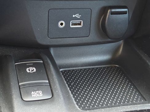 Used 2022 Nissan Rogue Sport SL AWD/4WD image 18