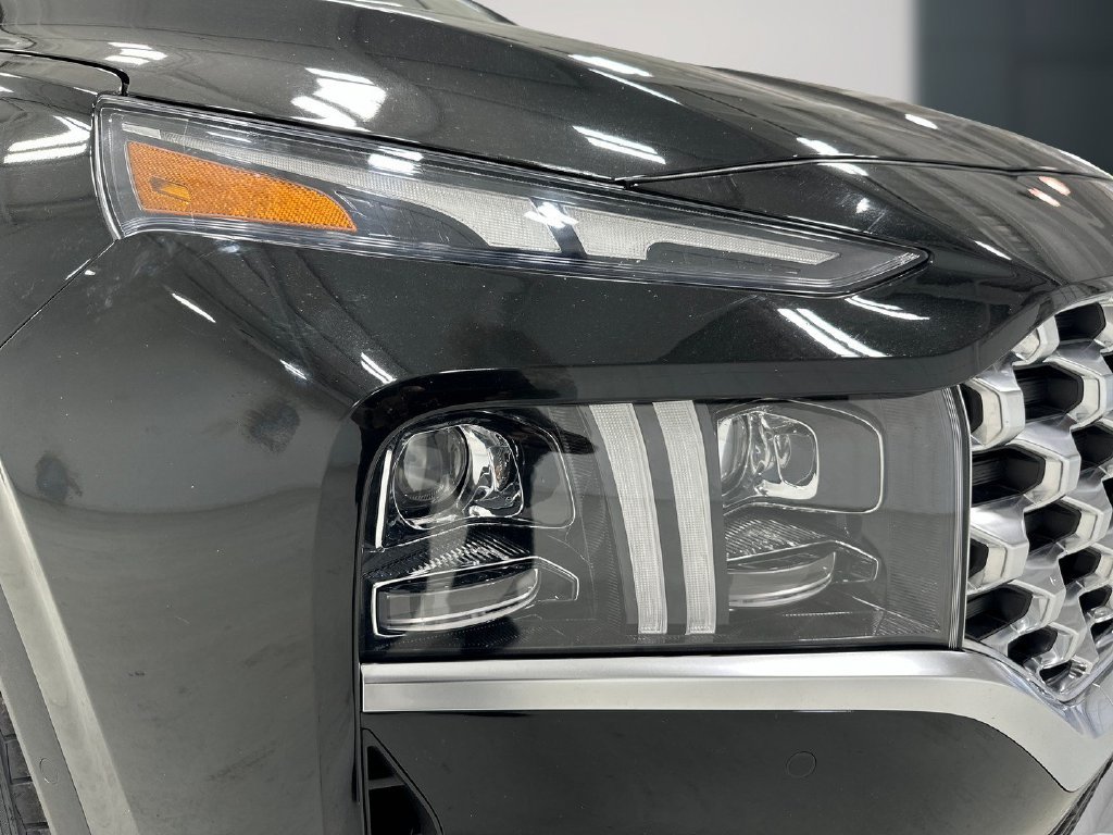 Used 2023 Hyundai Santa Fe Limited FWD image 12