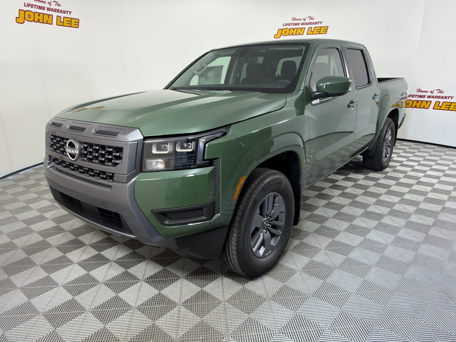 New 2026 Nissan Frontier SV w/ SV Convenience Package RWD image 1