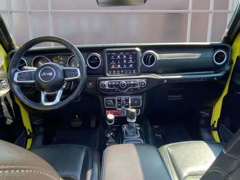 Used 2022 Jeep Wrangler Unlimited Rubicon 4xe w/ Cold Weather Group image 17