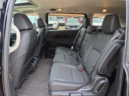 New 2026 Honda Odyssey EX-L image 8