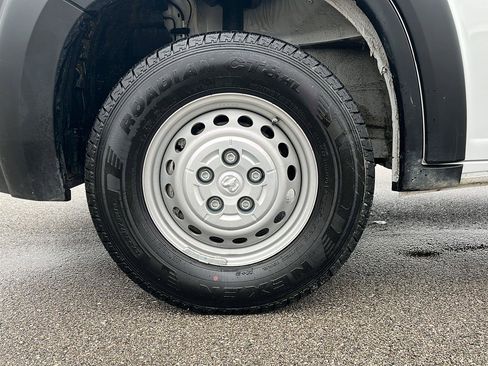 Used 2025 RAM ProMaster 3500 w/ Convenience Group image 11