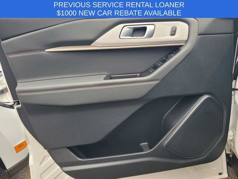 Used 2026 Ford Explorer Active RWD image 16