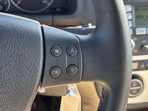 Used 2009 Volkswagen Eos Lux image 17