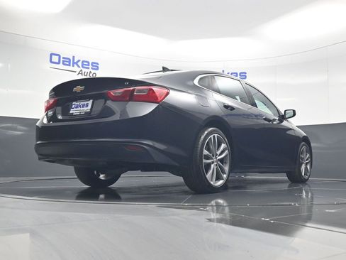 Used 2023 Chevrolet Malibu LT FWD image 43