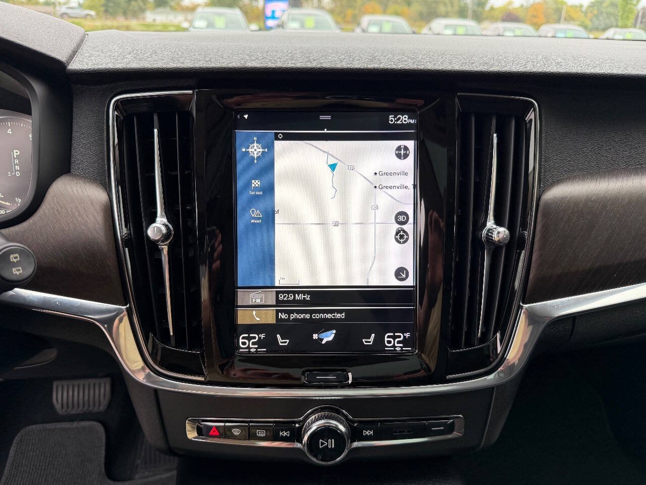Used 2018 Volvo V90 T6 Cross Country w/ Convenience Package AWD/4WD image 11