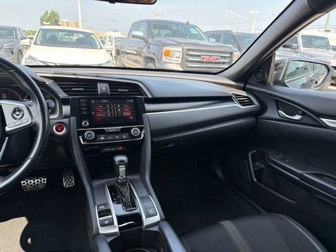 Used 2020 Honda Civic Sport image 21