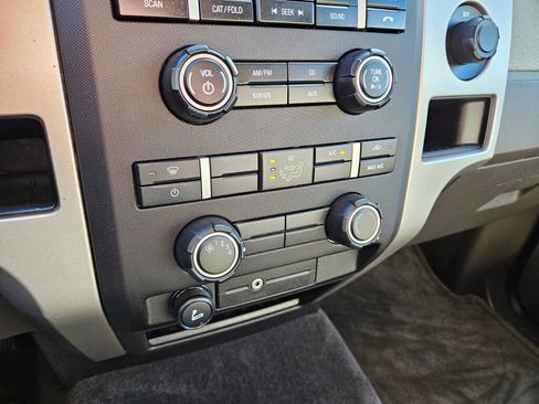 Used 2010 Ford F150 XLT image 21