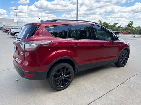 Used 2017 Ford Escape Titanium FWD image 5