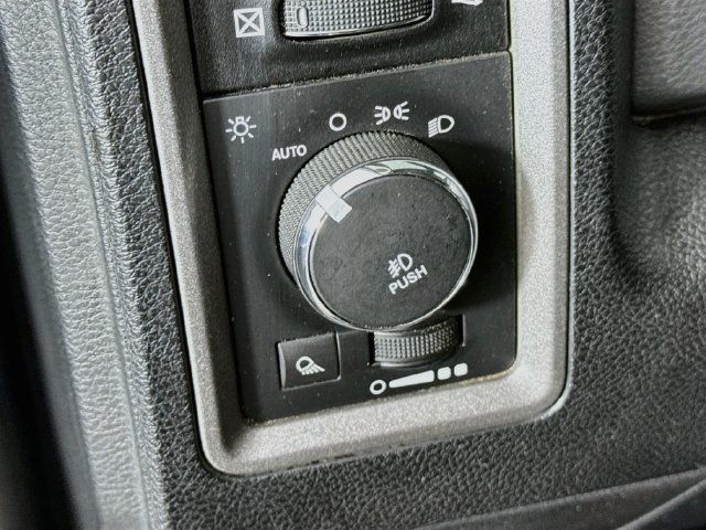 Used 2016 RAM 1500 Express w/ Popular Equipment Group AWD/4WD image 13