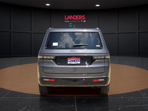 New 2026 Jeep Grand Wagoneer Limited AWD/4WD image 2