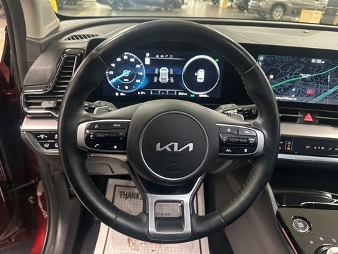 Used 2025 Kia Sportage SX Prestige AWD/4WD image 12