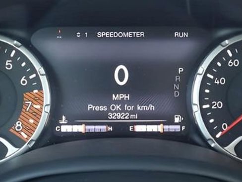 Used 2023 Jeep Renegade Trailhawk w/ Sun/Sound Group image 28