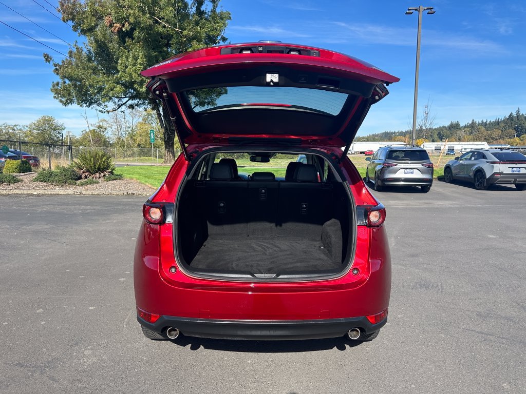 Used 2018 MAZDA CX-5 Touring w/ Preferred Equipment Package AWD/4WD image 11