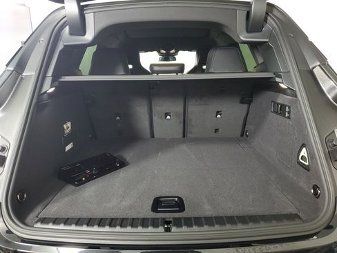 New 2026 BMW iX xDrive60 image 24