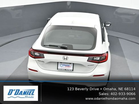 Used 2024 Honda Civic Sport image 17
