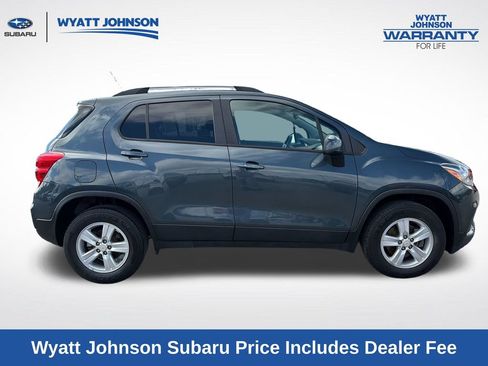Used 2022 Chevrolet Trax LT w/ Driver Confidence Package AWD/4WD image 8