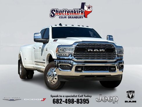 Used 2024 RAM 3500 Limited AWD/4WD image 1