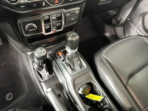 Used 2023 Jeep Wrangler Unlimited Sahara w/ Cold Weather Group image 20