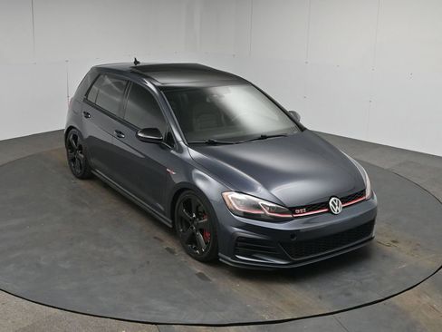 Used 2020 Volkswagen GTI SE image 46