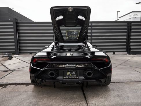Used 2023 Lamborghini Huracan Tecnica image 25
