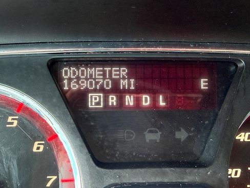 Used 2017 GMC Acadia Limited SLT image 18