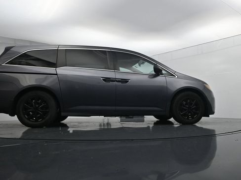 Used 2016 Honda Odyssey LX image 32